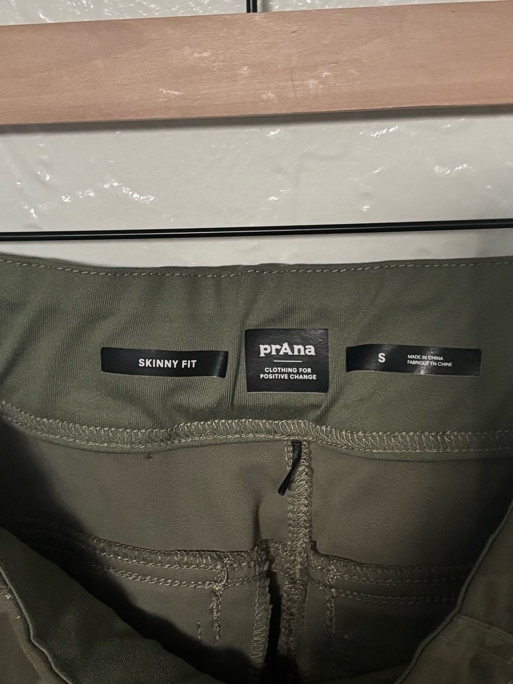 Prana Skinny Fit Green Camo Cargo Pants Size S - Picture 2 of 10